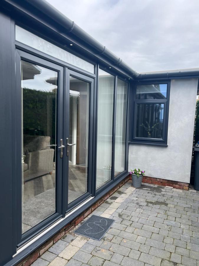 Beach Pad - Ground Floor - Pet Friendly Cleveleys Exterior photo